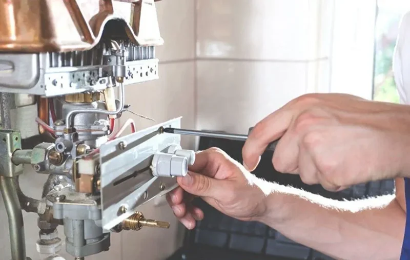 Electritian during boiler service 1
